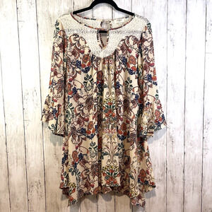 Umgee Womens Tunic Dress M Floral Bell Sleeve Crochet Oversized Bohemian Cottage